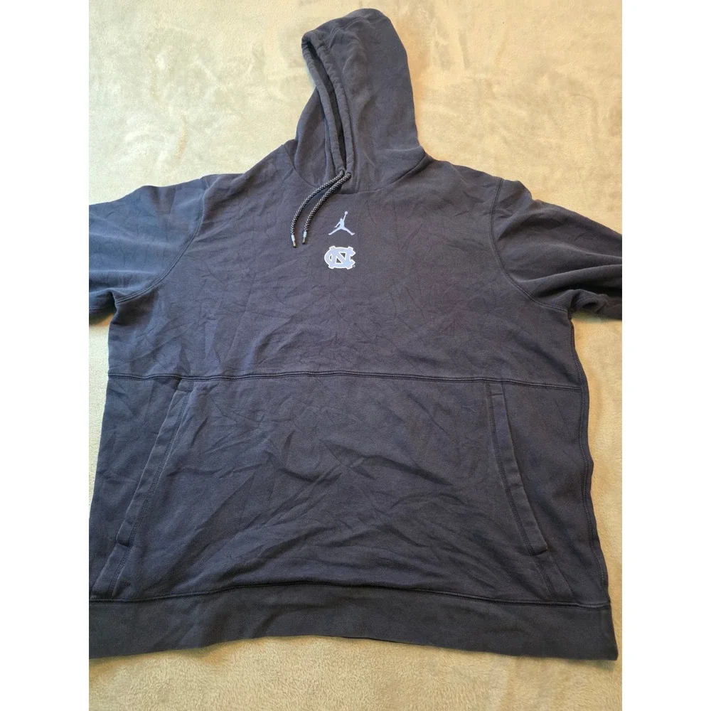 Jordan UNC Tar Heels Sweatshirt Mens XXL Navy Dri-FIT Pullover Jumpman
